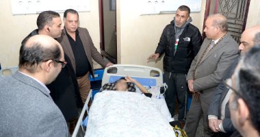 رئيس جامعة المنصورة يتفقد مصابى فلسطين لاستكمال علاجهم بمستشفيات الجامعة