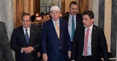 الرئيس السيسى يصطحب "أردوغان" فى زيارة إلى مسجد وضريح الإمام الشافعى.. صورة