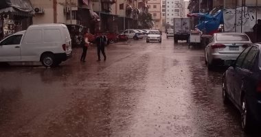 هطول أمطار غزيرة على مدينتى بورسعيد وبورفؤاد وسط طقس مائل للبرودة.. صور