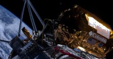 مركبة فضائية صينية تهبط على القمر لجمع الصخور وسط تنافس فضائي مع أمريكا