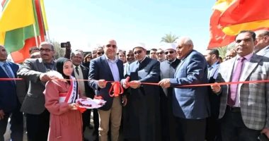 وزير الإسكان ومحافظ الوادي الجديد ورئيس جامعة الأزهر يفتتحون "كلية البنات"