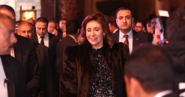 نيفين الكيلانى وزيرة الثقافة تصل حفل "ليال مصرية سعودية" بدار الأوبرا