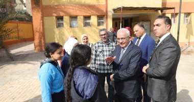 وزير التعليم يتابع انتظام الدراسة بمدارس القاهرة 