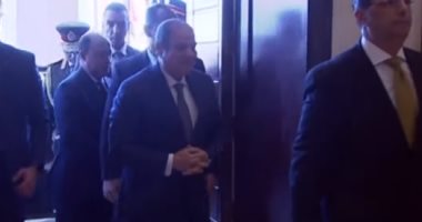 الرئيس السيسي يصل مقر افتتاح مؤتمر ومعرض مصر الدولى للطاقة "إيجبس 2024"