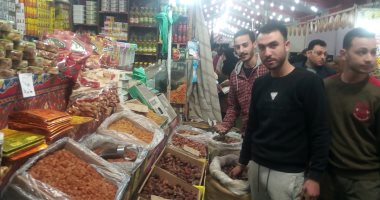 الأرز والسكر بـ27 جنيها.. جولة بمعرض أهلا رمضان فى دمياط.. فيديو وصور