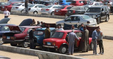 هل تراجعت أسعار السيارات المستعملة.. شوف الأسعار بسوق للسيارات في بنى سويف