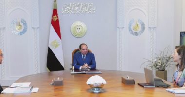 الرئيس السيسي يجتمع مع رئيس الوزراء ووزيرة التخطيط