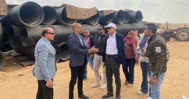 نائب رئيس "هيئة المجتمعات العمرانية" يتفقد مشروعات المرافق بامتداد القاهرة الجديدة