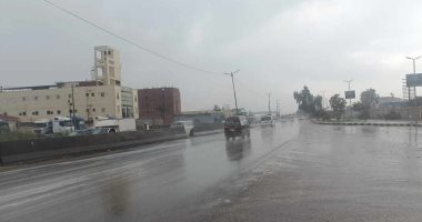 أمطار غزيرة تضرب القليوبية والمحافظ يرفع حالة الطوارئ