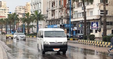 الأمطار الغزيرة تتواصل على الإسكندرية مع ثالث أيام نوة الشمس الكبرى.. فيديو