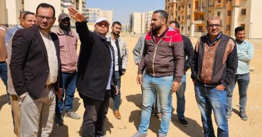 وزير الإسكان يتابع موقف تنفيذ وحدات" سكن لكل المصريين" بعددٍ من المدن الجديدة