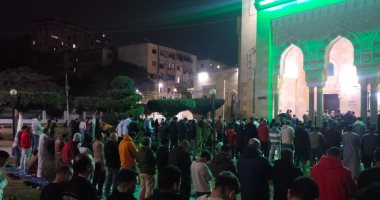 استمع لأدعية ترقق القلوب من صلاة تراويح مسجد ناصر ببنها.. فيديو وصور
