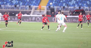 15 دقيقة.. منتخب مصر يبحث عن هدف مباغت لإيقاف صحوة نيوزيلندا (0 - 0).. صور