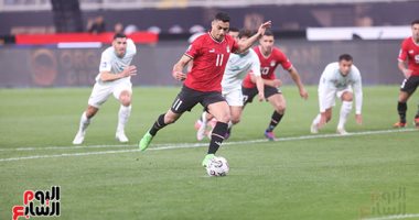 مصطفى محمد يسجل أول هدف فى استاد مصر ويتقدم للمنتخب أمام نيوزيلندا.. صور