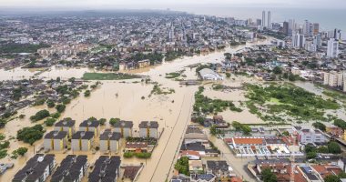 ارتفاع حصيلة ضحايا الأمطار الغزيرة جنوب شرقى البرازيل إلى 23 شخصا