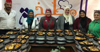 قومى المرأة بكفر الشيخ: 500 وجبة للأسر الأولى بالرعاية يوميا بقرى حياة كريمة