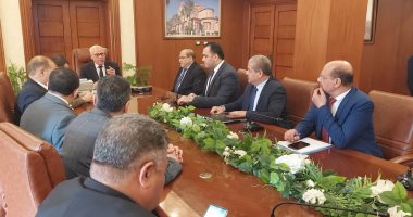 محافظ بورسعيد: إجراءات قانونية صارمة لإزالة التعديات لاسترداد أراضى الدولة