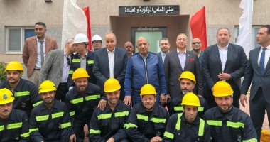 وزير قطاع الأعمال يفتتح مشروع لشركة مصر لصناعة الكيماويات بـ300 مليون جنيه