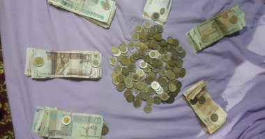 أطفال مقرأة بالأقصر جمعوا 8600 جنيه وجهزوا 45 شنطة سلع للمستحقين.. صور