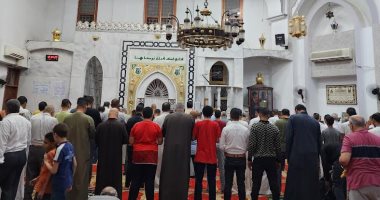 صلاة التهجد بصوت عذب فى مسجد الإيمان بالأقصر.. فيديو