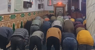 صلاة التراويح لليلة 25 من رمضان بمسجد الشبان المسلمين بكفر الشيخ.. فيديو