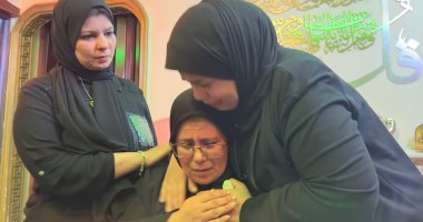 والدة أحد ضحايا حادث الدهس ببورسعيد: يوم جنازته كانت زفة للجنة