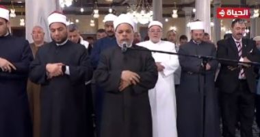 قناة الحياة تنقل صلاة التراويح من مسجد الحسين.. بصوت الشيخ أحمد تميم المراغى