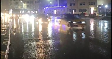 برق ورعد وأمطار غزيرة تضرب الإسكندرية فى آخر ليالى رمضان.. فيديو وصور