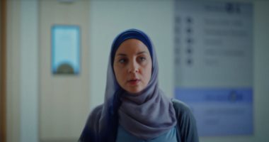 بدون سابق إنذار الحلقة 14.. ابنة الممرضة سحر تصل إلى مروان لإجراء تحاليل طبية