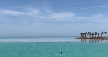 رواج سياحى فى جزر البحر الأحمر واستقبال عشرات اللنشات السياحية