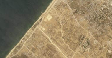 أسوشيتد برس تنشر صورا عبر الأقمار الصناعية لبناء رصيف مساعدات أمريكى جنوب غزة