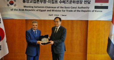 الفريق أسامة ربيع يبحث مع وزير التجارة الكورى سبل جذب الاستثمارات