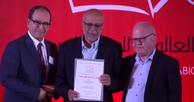 أسامة العبسى بعد فوز باسم خندقجى بجائزة البوكر: خروج الرواية من السجن معجزة