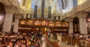 الكاتدرائية المرقسية تستعد لقداس عيد القيامة المجيد.. فيديو