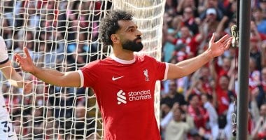 محمد صلاح يؤكد استمراره مع ليفربول الموسم المقبل ويعد جمهور الريدز بالبطولات