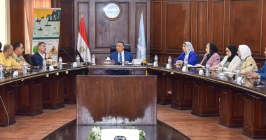 محافظ الإسكندرية يعقد الاجتماع الأول للجنة الإدارة المتكاملة للمناطق الساحلية