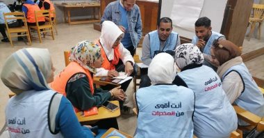 متطوعون من صندوق علاج الإدمان يجوبون شمال سيناء للتوعية بخطر المخدرات.. صور