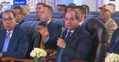 الرئيس السيسى: مشروع مستقبل مصر بحجم 4 محافظات كبار وتنفيذه فى وقت قصير