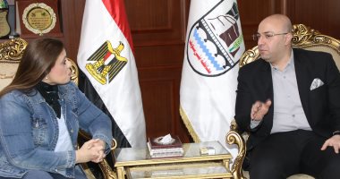 محافظ بنى سويف يستقبل السفيرة سُها جندى وزيرة الهجرة