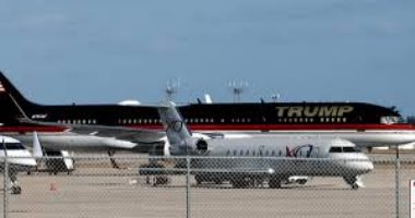 طائرة ترامب تصطدم بأخرى متوقفة فى مطار فلوريدا دون وقوع إصابات