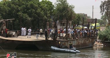 انتشال جثتين جديدتين من ضحايا غرق ميكروباص معدية أبو غالب 