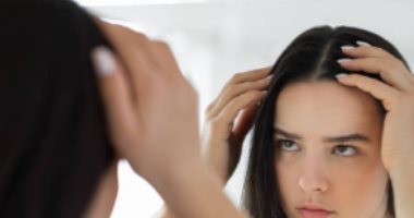3 قواعد أساسية تؤخر ظهور الشعر الأبيض.. بعيدًا عن العوامل الوراثية