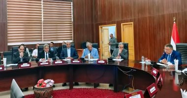 محافظ البحر الأحمر يستقبل وفد لجنة الإدارة المحلية بمجلس النواب