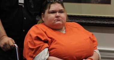 سجن أم أمريكية بتهمة قتل غير متعمد عن طريق إطعام ابنتها طعاما غير صحى