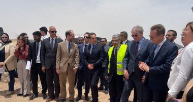 سفير ألمانيا بالقاهرة يشيد بمحطة رياح خليج السويس: تولد 262 ميجاوت طاقة نظيفة