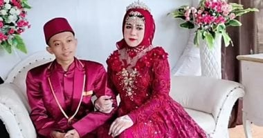 إندونيسى يكتشف زواجه من رجل بعد زفافه بـ12 يوما وقصة حب لمدة عام.. صور