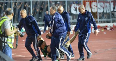 الاتحاد الجزائرى يحرم الجماهير من حضور مباريات الدورى بسبب الشغب