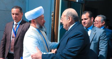 رئيس مجلس الشيوخ يؤكد لمفتى كازاخستان حرص مصر على تطوير علاقة البلدين 