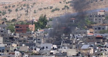 آثار القصف الإسرائيلي على مخيم الفارعة بالضفة الغربية
