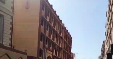 طلاب العلمى بالثانوية الأزهرية بالأقصر يؤدون امتحان الأدب والنصوص.. فيديو
